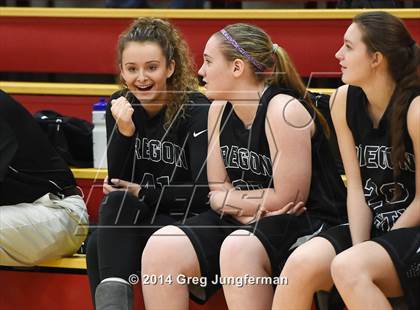 Thumbnail 3 in Oakland vs. Oregon City (Cardinal Newman Classic) photogallery.