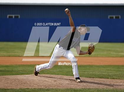 Thumbnail 2 in New Plymouth @ Orofino  (IHSAA 3A North Super- Regional Game 2)  photogallery.