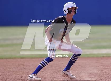 Thumbnail 2 in New Plymouth @ Orofino  (IHSAA 3A North Super- Regional Game 2)  photogallery.