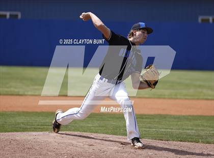 Thumbnail 3 in New Plymouth @ Orofino  (IHSAA 3A North Super- Regional Game 2)  photogallery.