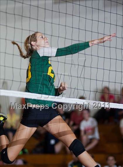 Thumbnail 2 in Hilmar @ Modesto Christian photogallery.