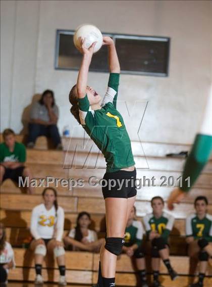 Thumbnail 1 in Hilmar @ Modesto Christian photogallery.