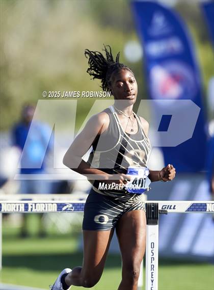 Thumbnail 1 in Bob Hayes Invitational (100m Hurdles) photogallery.