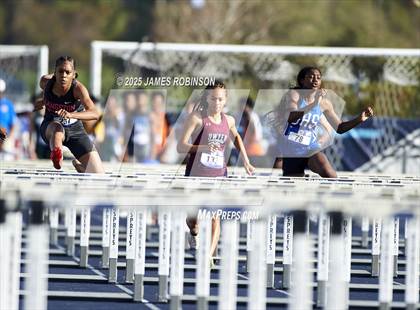Thumbnail 1 in Bob Hayes Invitational (100m Hurdles) photogallery.