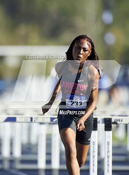 Thumbnail 1 in Bob Hayes Invitational (100m Hurdles) photogallery.