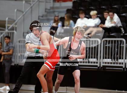 Thumbnail 3 in Broken Arrow vs. Mustang photogallery.