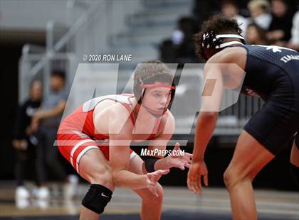 Thumbnail 2 in Broken Arrow vs. Mustang photogallery.