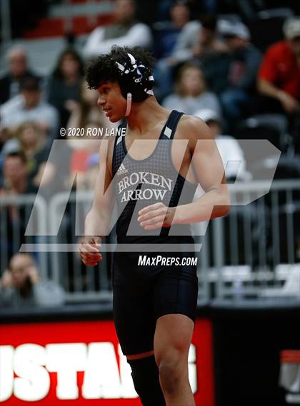 Thumbnail 3 in Broken Arrow vs. Mustang photogallery.