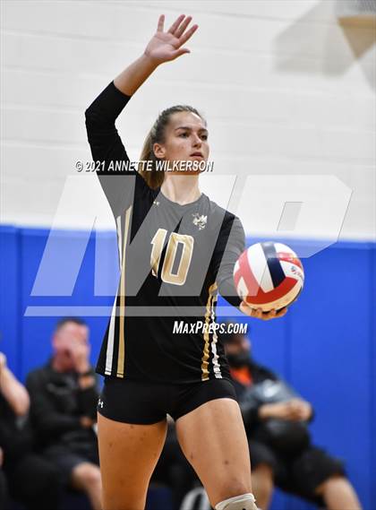Thumbnail 1 in Bishop Moore vs. Olympia (Nike Tournament of Champions) photogallery.