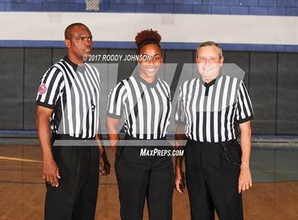 Thumbnail 1 in Atascocita vs. Manvel (McDonald's Texas Invitational) photogallery.