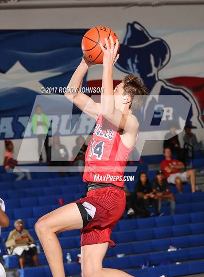 Thumbnail 2 in Atascocita vs. Manvel (McDonald's Texas Invitational) photogallery.