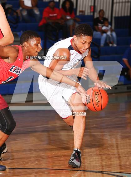 Thumbnail 2 in Atascocita vs. Manvel (McDonald's Texas Invitational) photogallery.