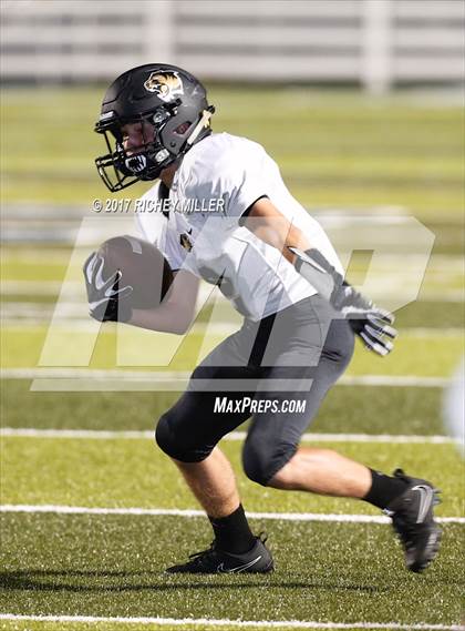 Thumbnail 2 in Bentonville @ Springdale Central photogallery.