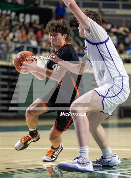 Thumbnail 2 in Chesapeake vs Wheelersburg (OHSAA DV District Final) photogallery.