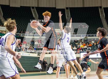 Thumbnail 1 in Chesapeake vs Wheelersburg (OHSAA DV District Final) photogallery.
