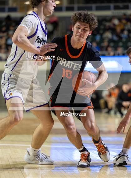 Thumbnail 1 in Chesapeake vs Wheelersburg (OHSAA DV District Final) photogallery.