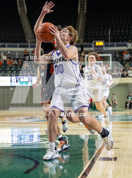 Thumbnail 2 in Chesapeake vs Wheelersburg (OHSAA DV District Final) photogallery.