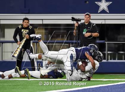 Thumbnail 3 in The Colony vs. Wylie East (UIL 5A Bi-District)  photogallery.