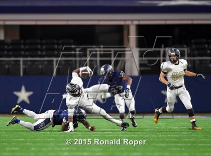 Thumbnail 3 in The Colony vs. Wylie East (UIL 5A Bi-District)  photogallery.