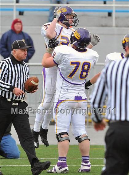 Thumbnail 1 in Lancaster Catholic vs. Tyrone (PIAA Class AA Final) photogallery.