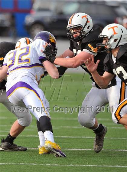 Thumbnail 2 in Lancaster Catholic vs. Tyrone (PIAA Class AA Final) photogallery.