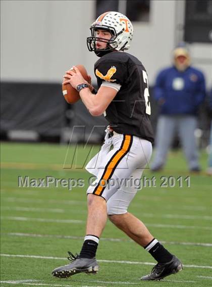 Thumbnail 2 in Lancaster Catholic vs. Tyrone (PIAA Class AA Final) photogallery.