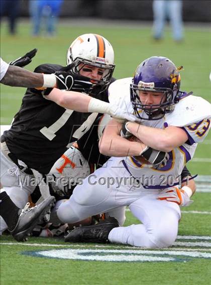 Thumbnail 3 in Lancaster Catholic vs. Tyrone (PIAA Class AA Final) photogallery.