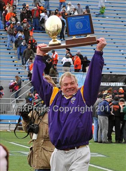 Thumbnail 1 in Lancaster Catholic vs. Tyrone (PIAA Class AA Final) photogallery.