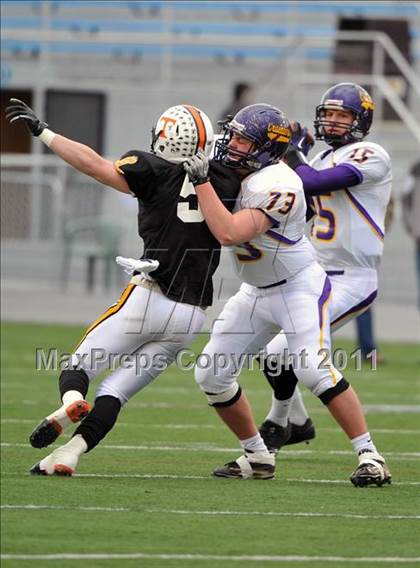 Thumbnail 1 in Lancaster Catholic vs. Tyrone (PIAA Class AA Final) photogallery.