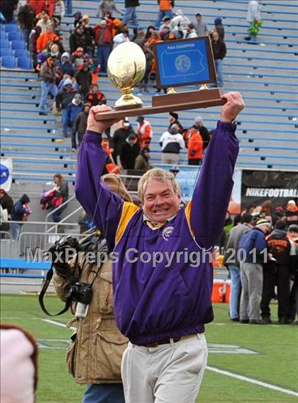 Thumbnail 2 in Lancaster Catholic vs. Tyrone (PIAA Class AA Final) photogallery.