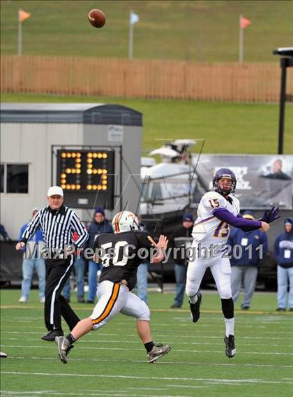 Thumbnail 3 in Lancaster Catholic vs. Tyrone (PIAA Class AA Final) photogallery.