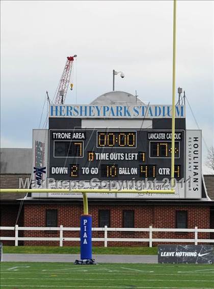 Thumbnail 1 in Lancaster Catholic vs. Tyrone (PIAA Class AA Final) photogallery.