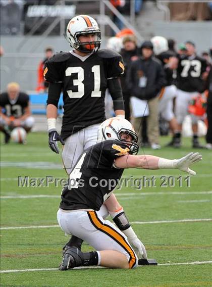 Thumbnail 2 in Lancaster Catholic vs. Tyrone (PIAA Class AA Final) photogallery.