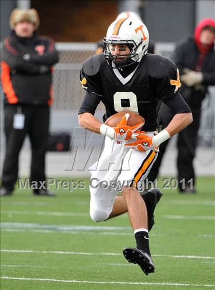Thumbnail 1 in Lancaster Catholic vs. Tyrone (PIAA Class AA Final) photogallery.
