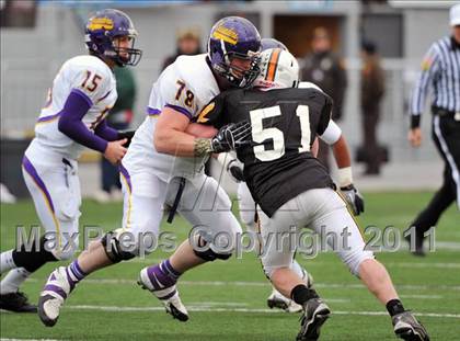 Thumbnail 2 in Lancaster Catholic vs. Tyrone (PIAA Class AA Final) photogallery.