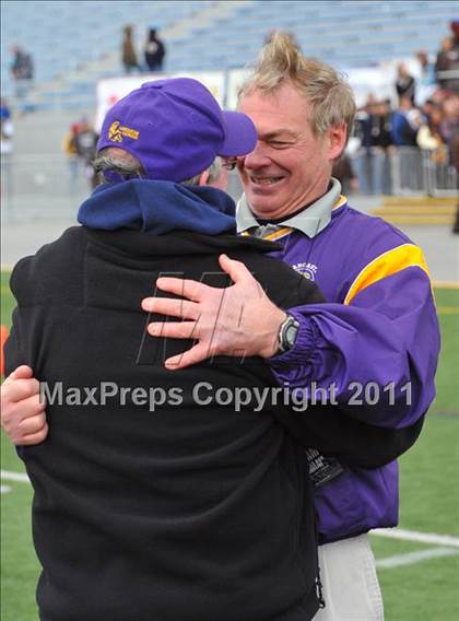 Thumbnail 1 in Lancaster Catholic vs. Tyrone (PIAA Class AA Final) photogallery.
