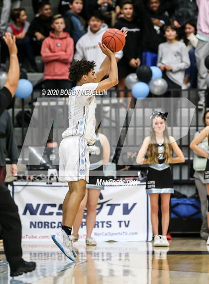 Thumbnail 1 in Clovis West @ Clovis North photogallery.