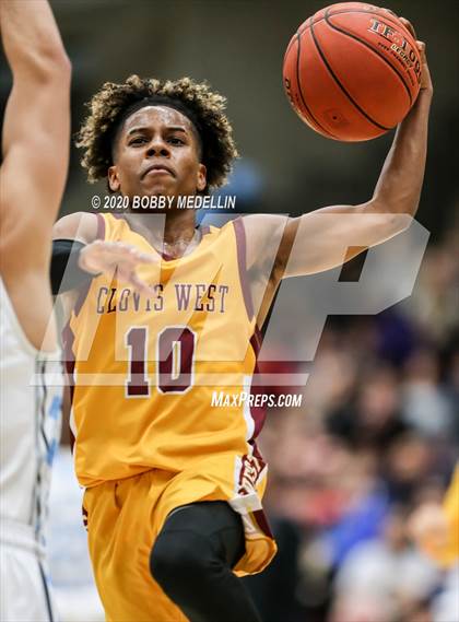 Thumbnail 1 in Clovis West @ Clovis North photogallery.