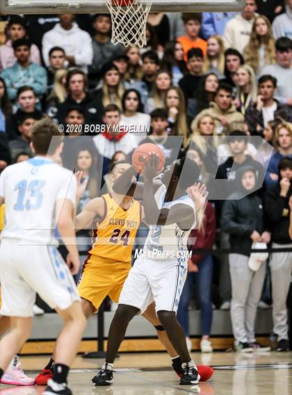 Thumbnail 2 in Clovis West @ Clovis North photogallery.