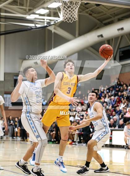 Thumbnail 2 in Clovis West @ Clovis North photogallery.