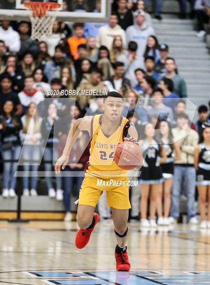 Thumbnail 2 in Clovis West @ Clovis North photogallery.