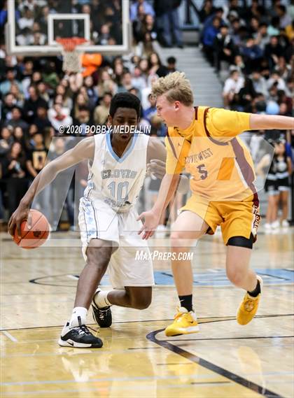 Thumbnail 2 in Clovis West @ Clovis North photogallery.