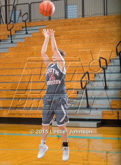 Thumbnail 2 in South Houston vs. Pasadena (McDonald's Texas Invitational) photogallery.