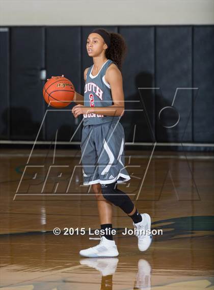 Thumbnail 1 in South Houston vs. Pasadena (McDonald's Texas Invitational) photogallery.