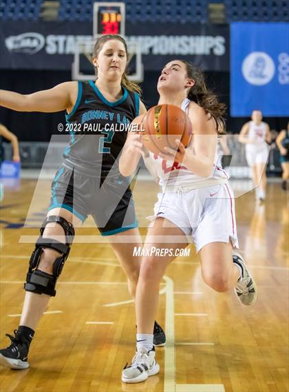 Thumbnail 3 in Bonney Lake vs. Snohomish (WIAA 3A Round 1 State Playoff)  photogallery.