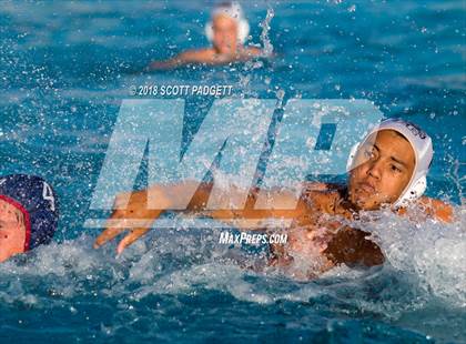 Thumbnail 2 in Great Oak vs El Camino photogallery.