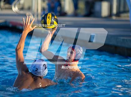 Thumbnail 2 in Great Oak vs El Camino photogallery.