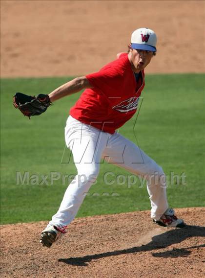 Thumbnail 3 in Reagan vs. Westlake (Class 5A Region 4 Final) photogallery.