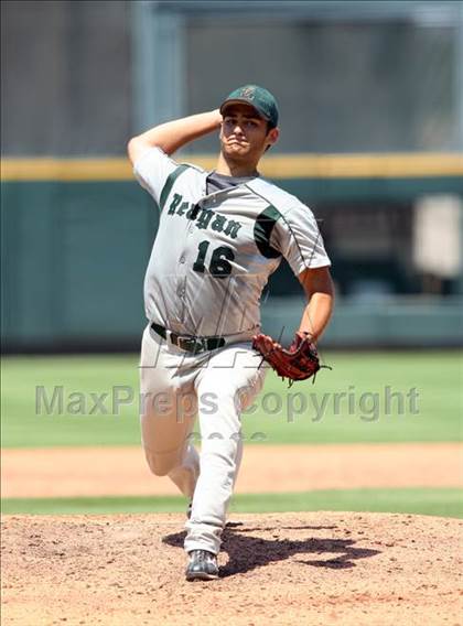 Thumbnail 1 in Reagan vs. Westlake (Class 5A Region 4 Final) photogallery.