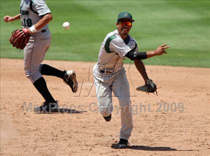 Thumbnail 2 in Reagan vs. Westlake (Class 5A Region 4 Final) photogallery.